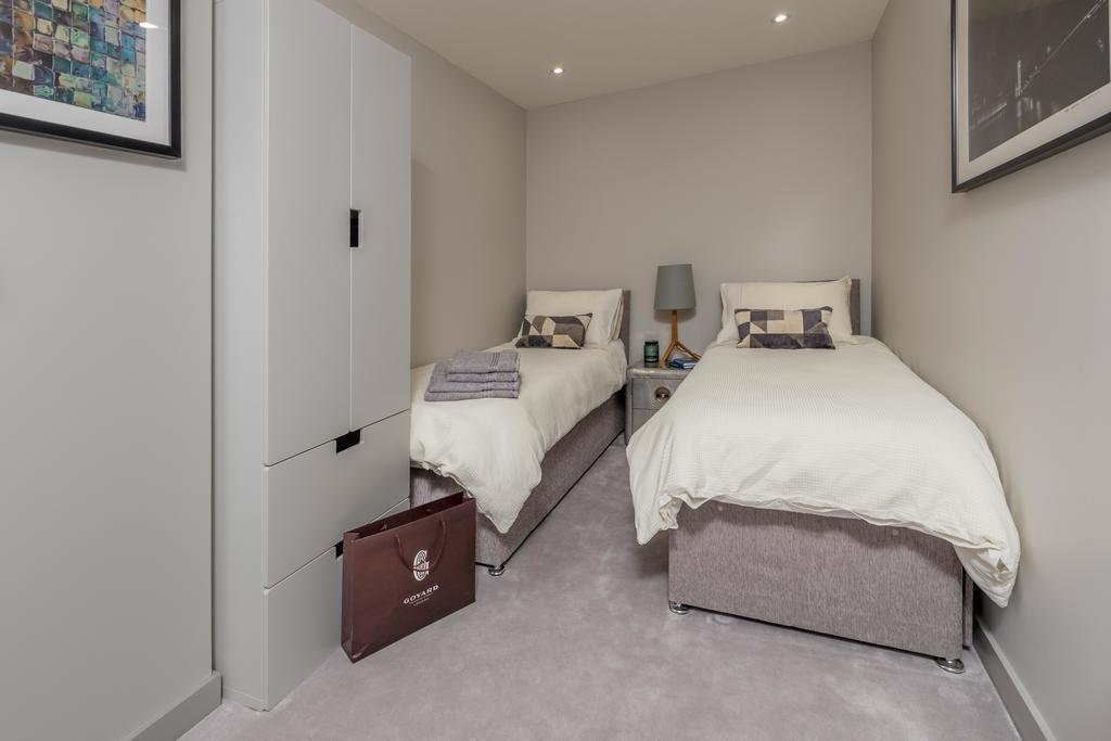 Esquire Apartments Ealing London Bagian luar foto