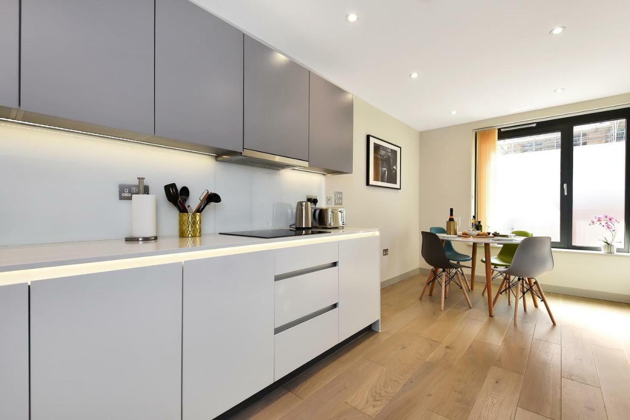 Esquire Apartments Ealing London Bagian luar foto